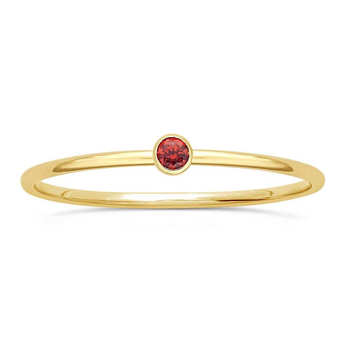 Red stone ring // Goldfilled