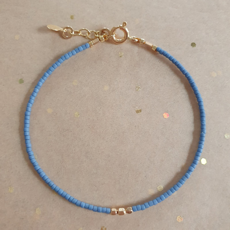Minimalist // French Blue Gold